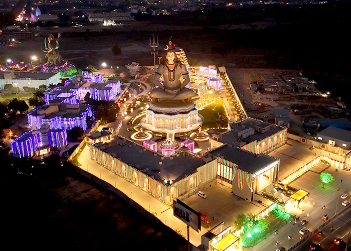 how-annekaa-heights-keeps-you-spiritually-connected-to-vrindavan